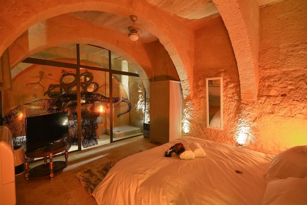 The Vincent Boutique Suites Valletta Bagian luar foto